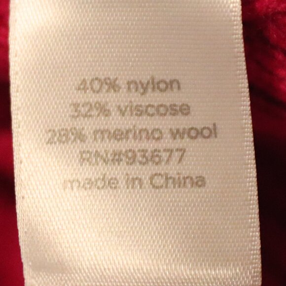 JCPenny Size Petite Extra Large Cable Knit V Neck Fuchsia Sweater - Picture 3 of 11